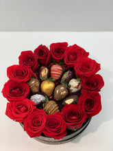 Charger l&#39;image dans la galerie, Royal Round Roses and Delights
