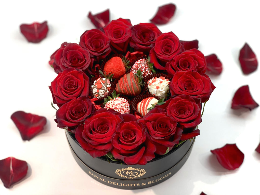Royal Round Roses and Berries