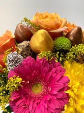 Load image into Gallery viewer, Flora Delights Bouquet
