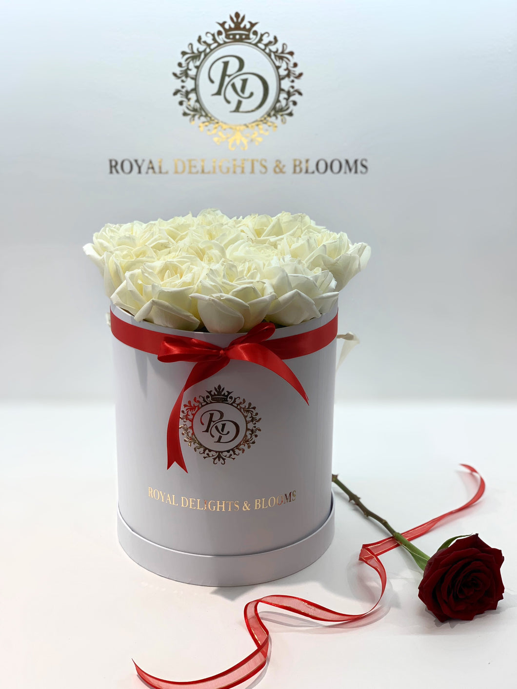 Medium Luxury Fresh Blooms
